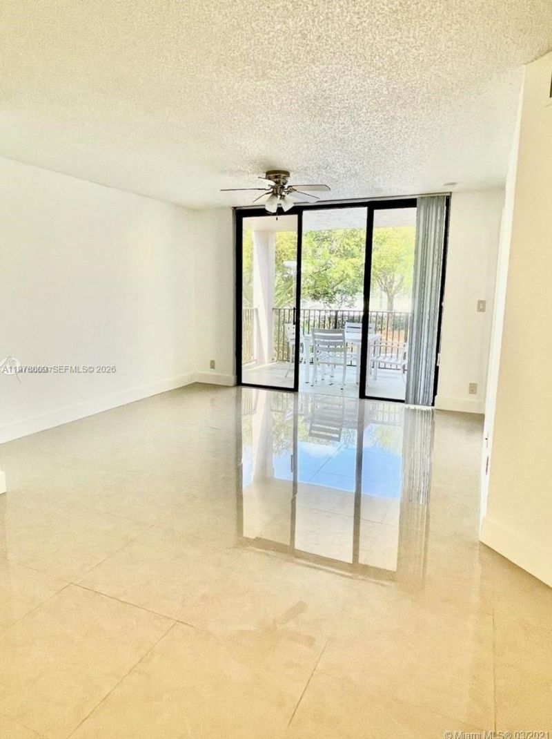 10131 W Sunrise Blvd, Unit 204, Plantation, FL 33322 Photo