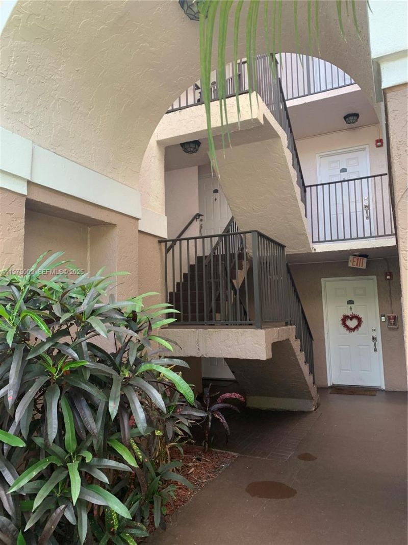 10131 W Sunrise Blvd, Unit 204, Plantation, FL 33322 Photo
