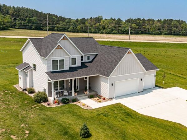 1261 Skyview Circle NW, Rochester, MN 55901