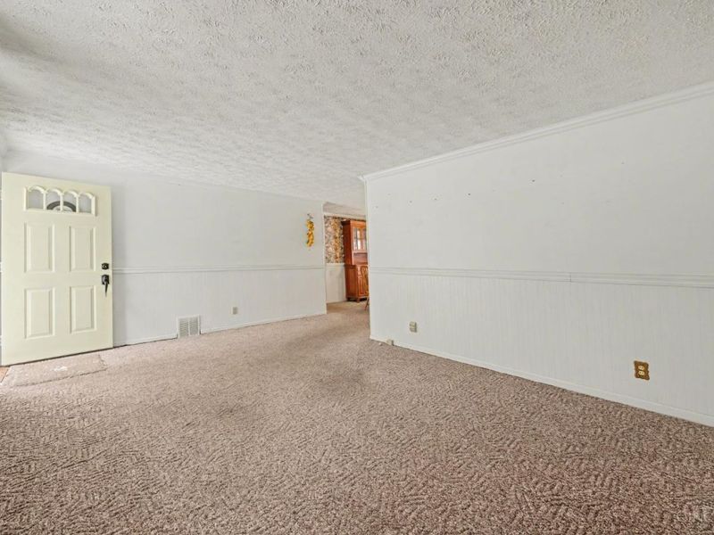 735 Loda Drive, Union Twp, OH 45245 Photo 2