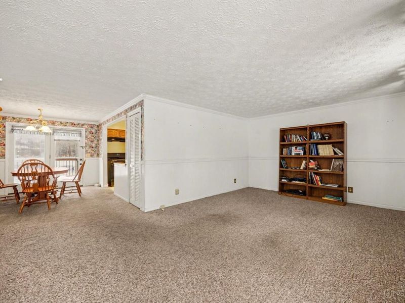 735 Loda Drive, Union Twp, OH 45245 Photo 3