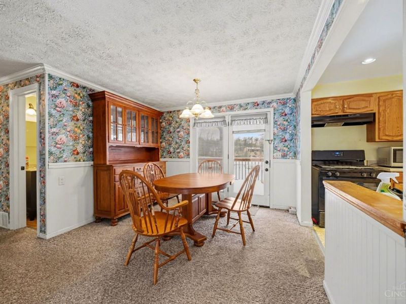 735 Loda Drive, Union Twp, OH 45245 Photo 4