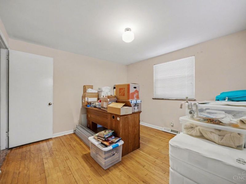 735 Loda Drive, Union Twp, OH 45245 Photo 9