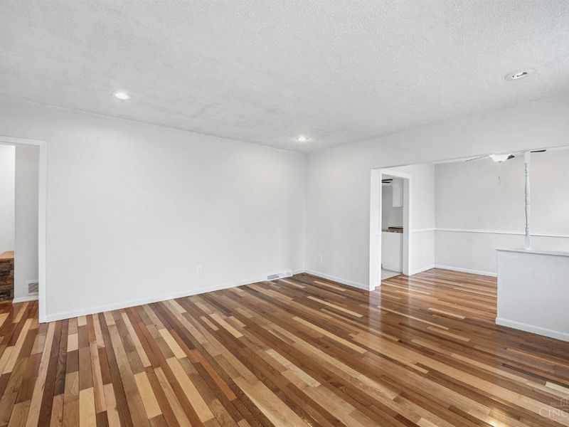 4294 Mayhew Avenue, Cincinnati, OH 45238 Photo 10