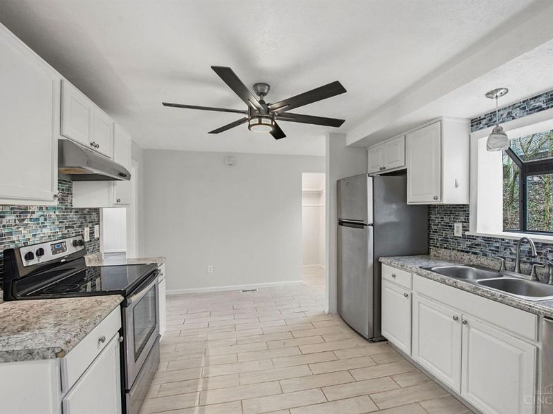 4294 Mayhew Avenue, Cincinnati, OH 45238 Photo 18