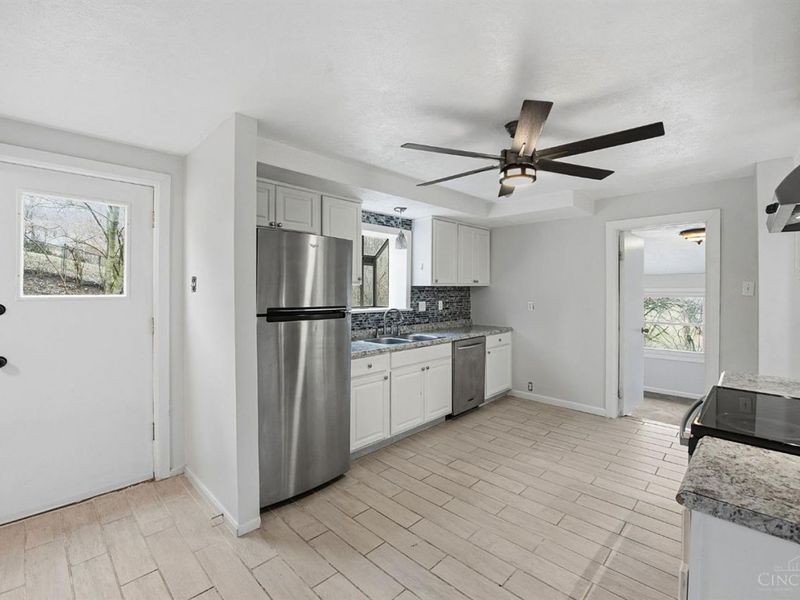 4294 Mayhew Avenue, Cincinnati, OH 45238 Photo 19