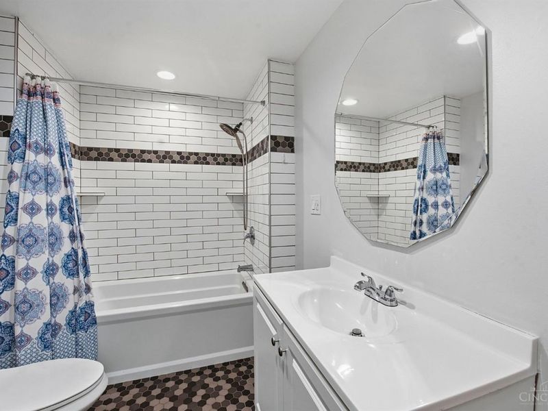 4294 Mayhew Avenue, Cincinnati, OH 45238 Photo 34