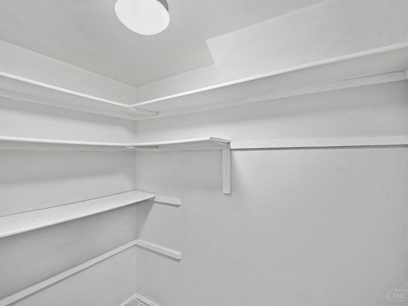 4294 Mayhew Avenue, Cincinnati, OH 45238 Photo 39