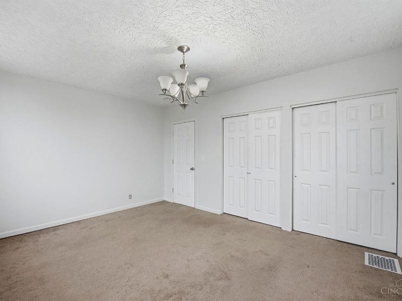 4294 Mayhew Avenue, Cincinnati, OH 45238 Photo 8