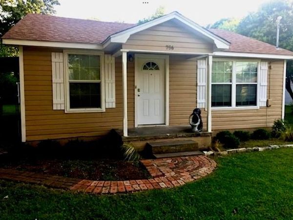 756 N Barton Street, Stephenville, TX 76401