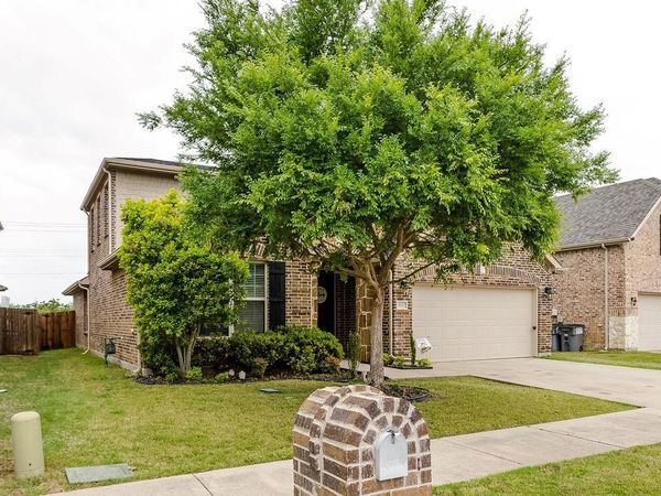 612 Sundrop Drive, Little Elm, TX 75068