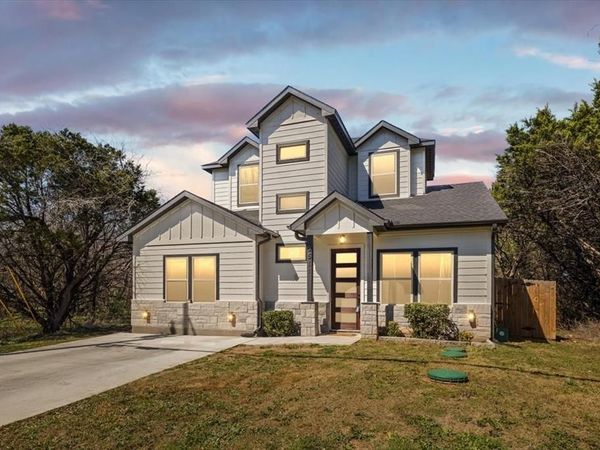 5511 Black Pine Circle, Granbury, TX 76048