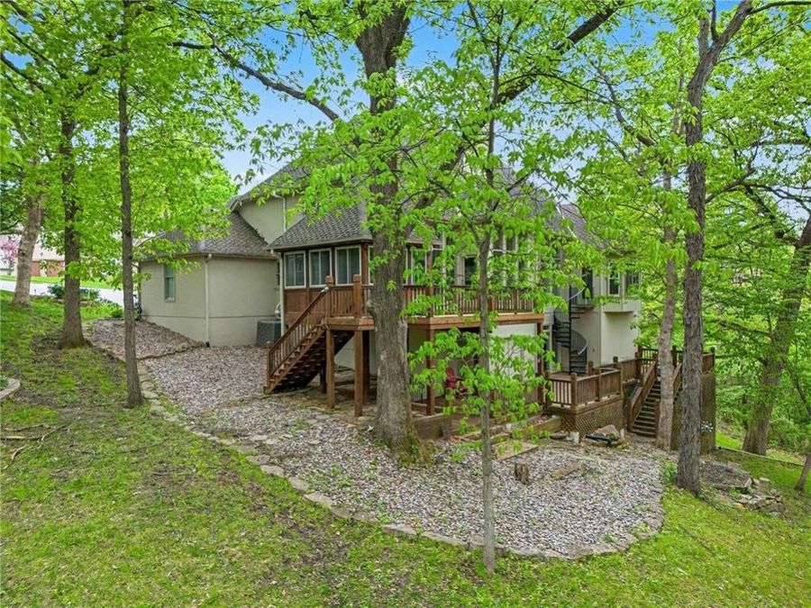 Property Image 37