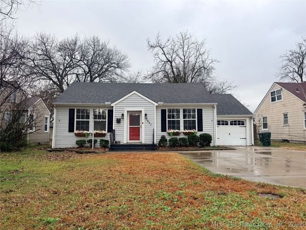 1627 Irving Street , Muskogee, OK 74403