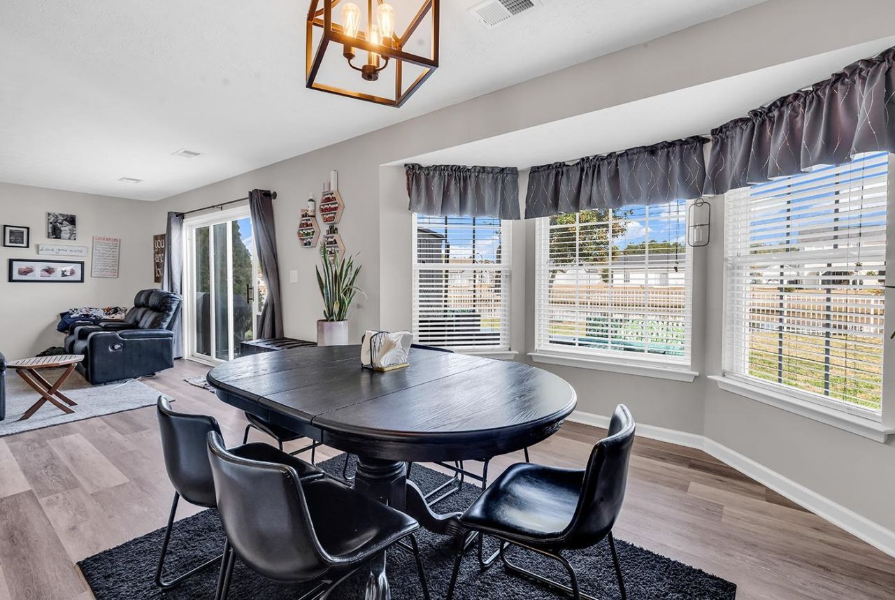 4640 E Walkerton Rd. Photo 10