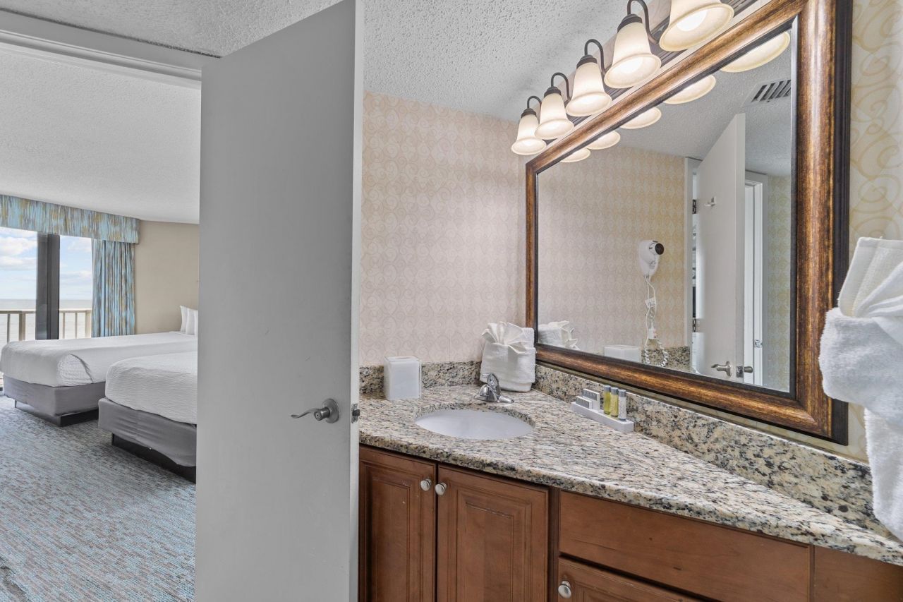 2701 N Ocean Blvd.  Photo 16