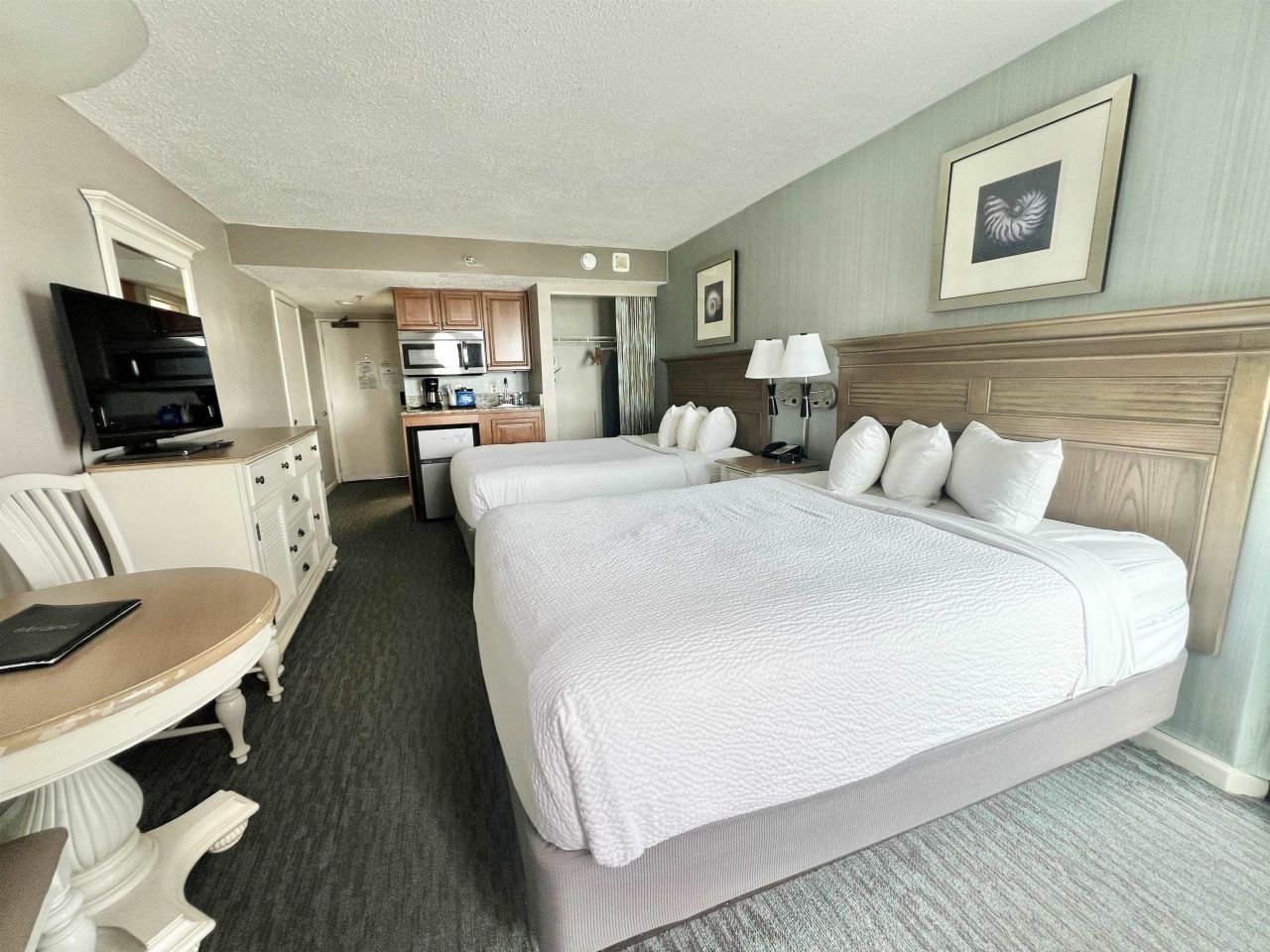 2701 N Ocean Blvd.  Photo 17