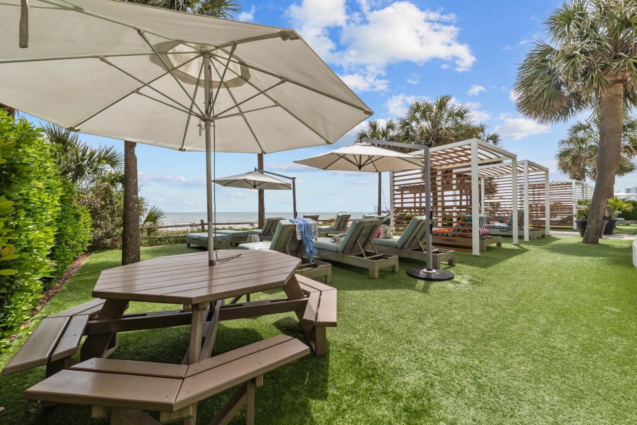 2701 N Ocean Blvd.  Photo 26