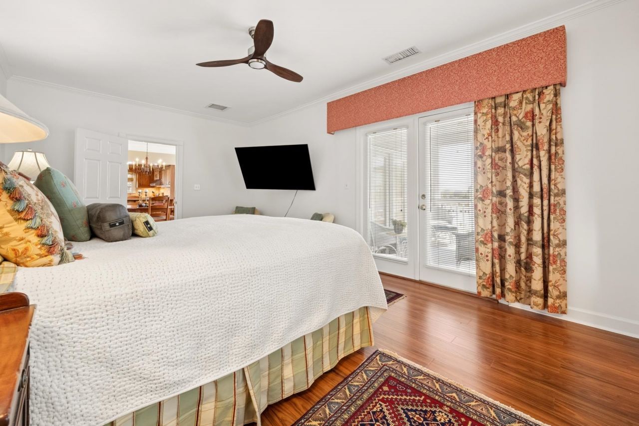 261 Marsh Lake Dr. Photo 17