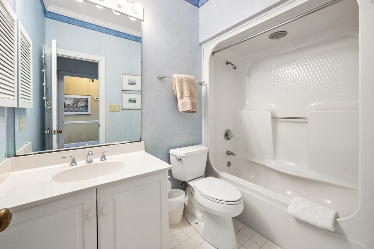 261 Marsh Lake Dr. Photo 23