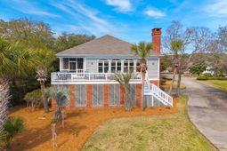 261 Marsh Lake Dr. photo 4