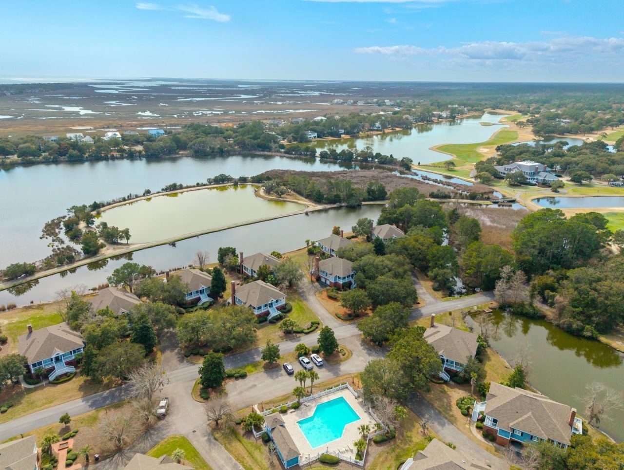 261 Marsh Lake Dr. Photo 31