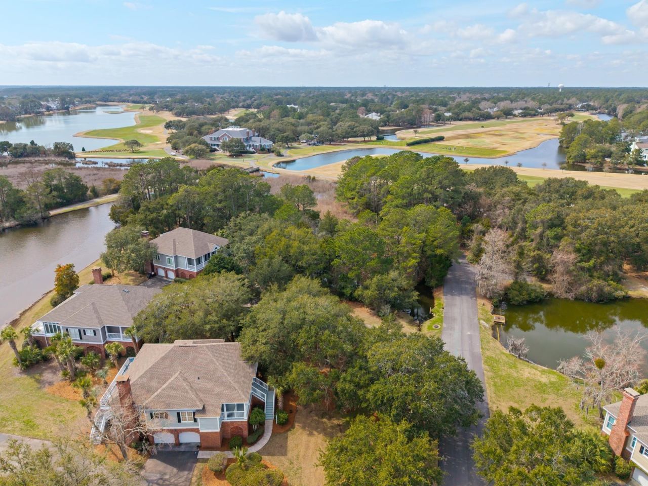 261 Marsh Lake Dr. Photo 32