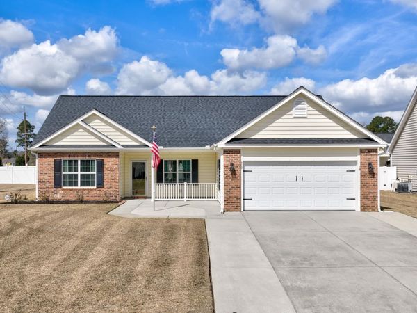 609 Fieldwoods Dr., Conway, SC 29526