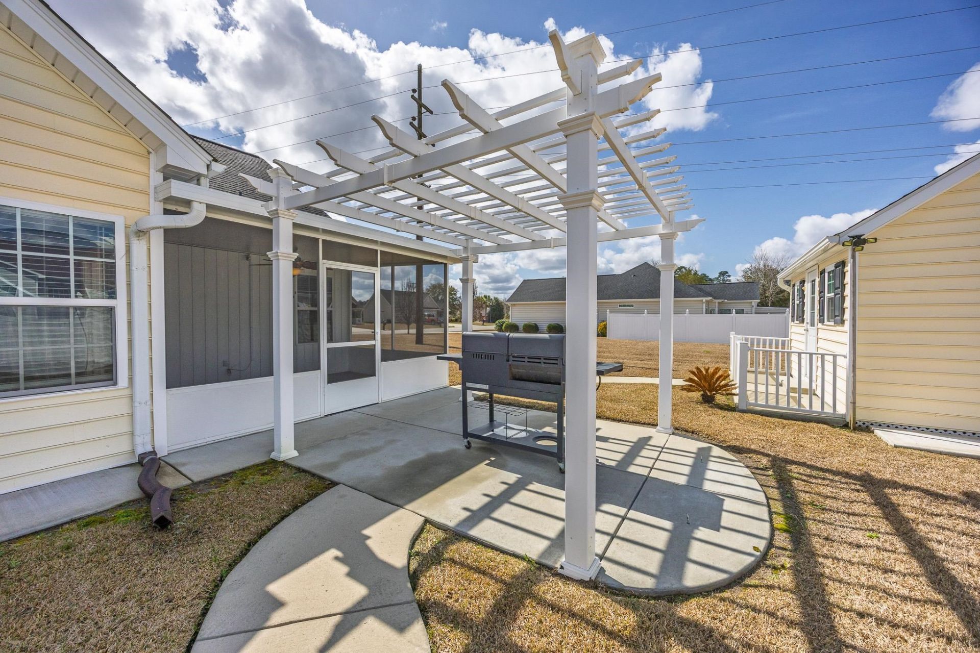 609 Fieldwoods Dr. Photo 34