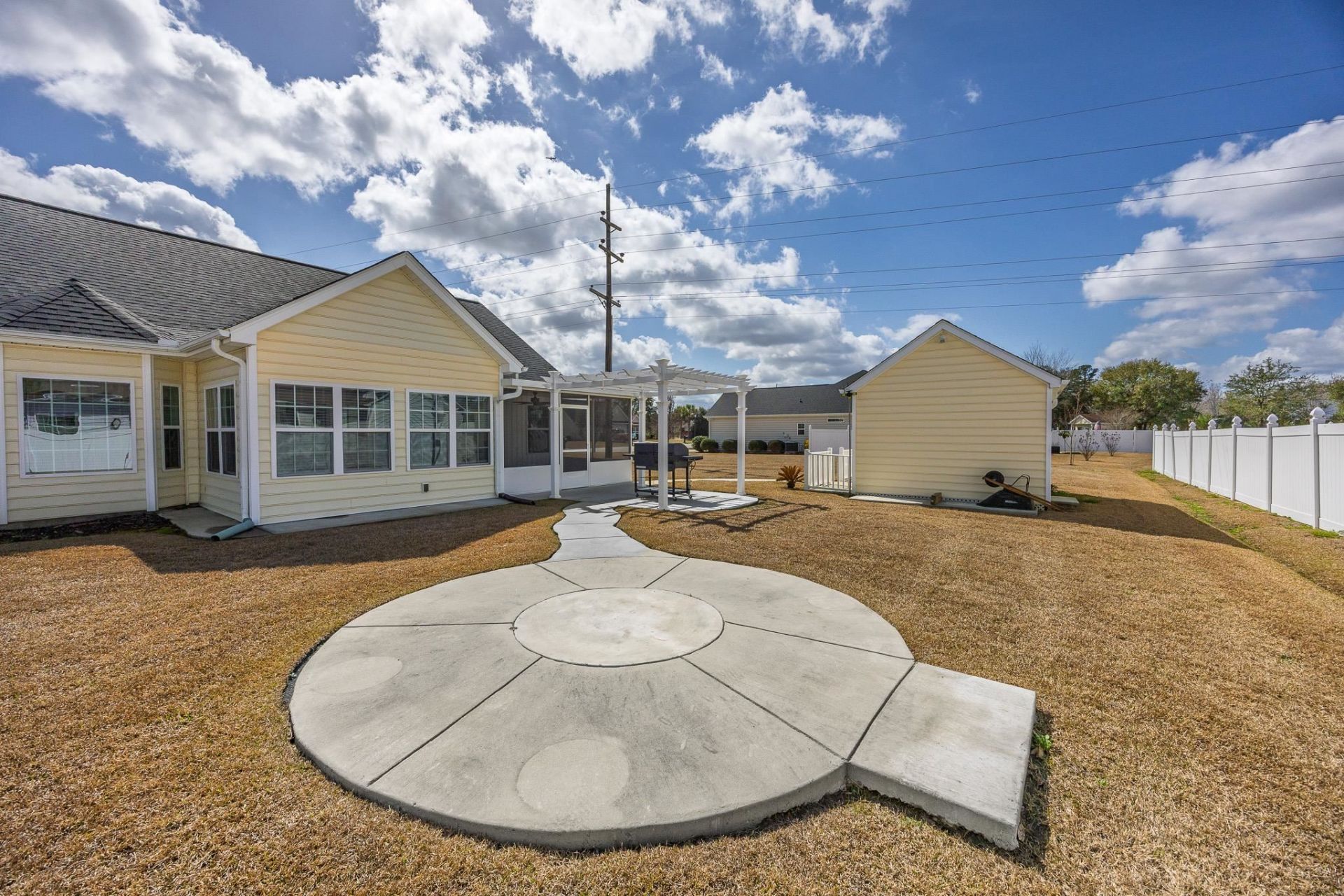 609 Fieldwoods Dr. Photo 38