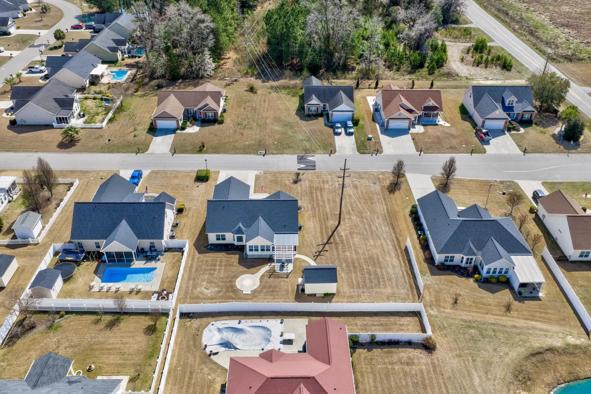 609 Fieldwoods Dr. Photo 48