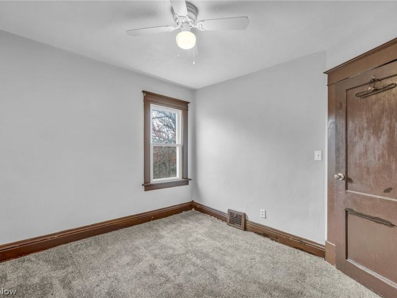 3514 Schiller Avenue, Cleveland, OH 44109 Photo 32