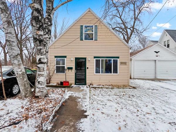1472 CHICAGO STREET, Green Bay, WI 54301