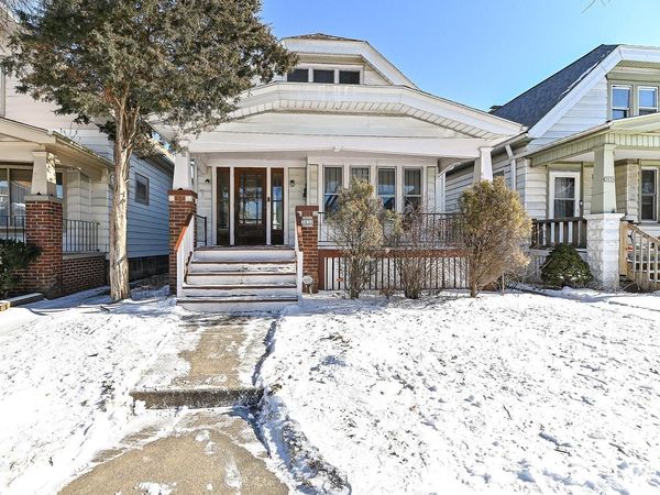 3032 S 7th STREET, Milwaukee, WI 53215