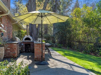 1987 Maple Glen Rd, Sacramento, CA 95864 Photo