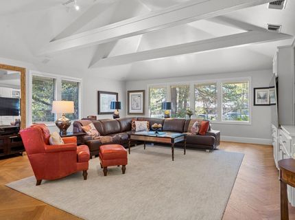 1987 Maple Glen Rd, Sacramento, CA 95864 Photo