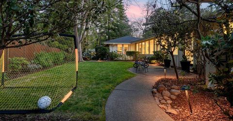 1987 Maple Glen Rd, Sacramento, CA 95864 Photo