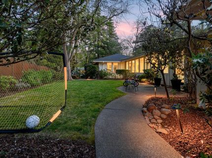 1987 Maple Glen Rd, Sacramento, CA 95864 Photo