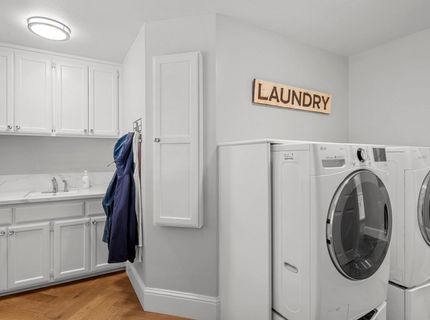 1987 Maple Glen Rd, Sacramento, CA 95864 Photo