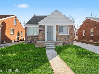 20190 Stansbury Street, Detroit, MI 48235