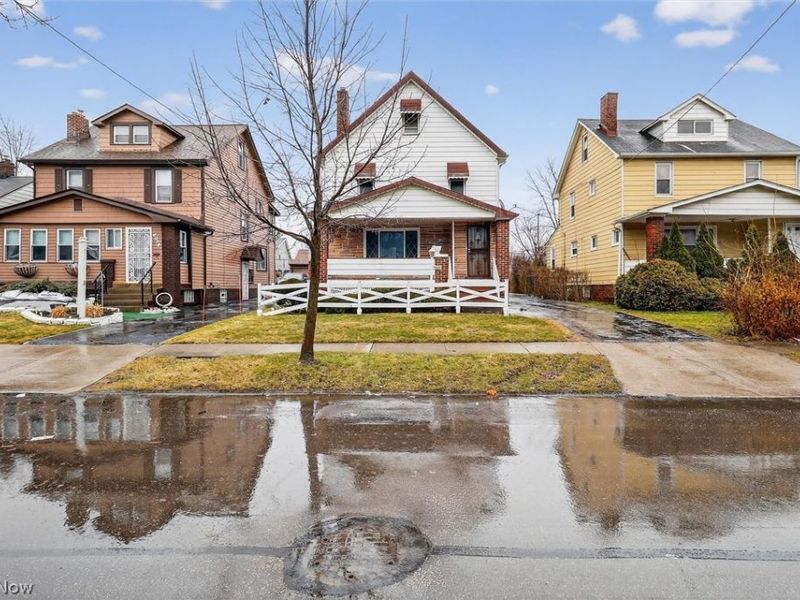 4017 E 144th Street, Cleveland, OH 44128 Photo 2