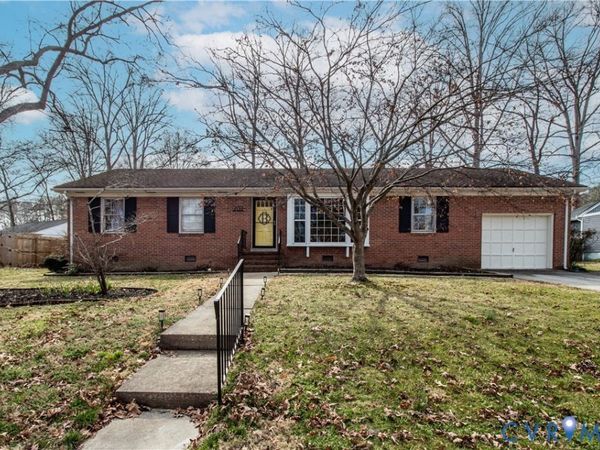 202 Homestead Drive , Colonial Heights, VA 23834