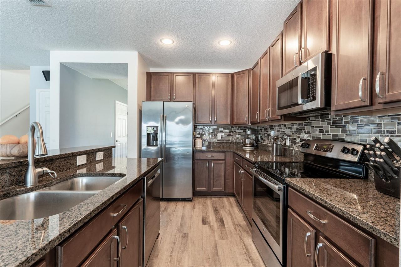 9902 Lenox Street, Clermont, FL 34711 Photo