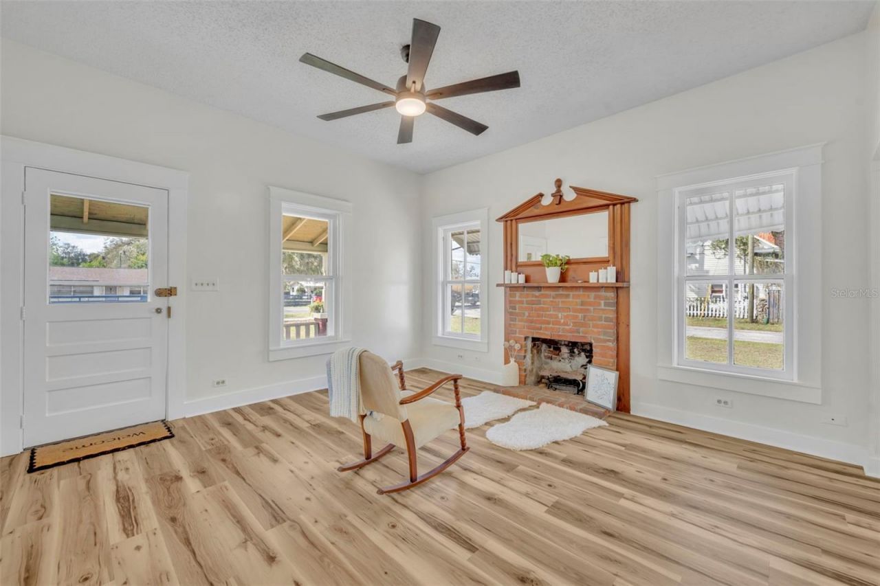 2101 E Warm Springs Avenue, Coleman, FL 33521 Photo