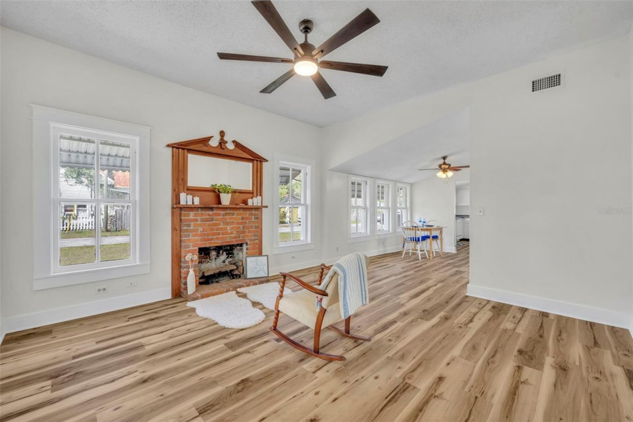 2101 E Warm Springs Avenue, Coleman, FL 33521 Photo