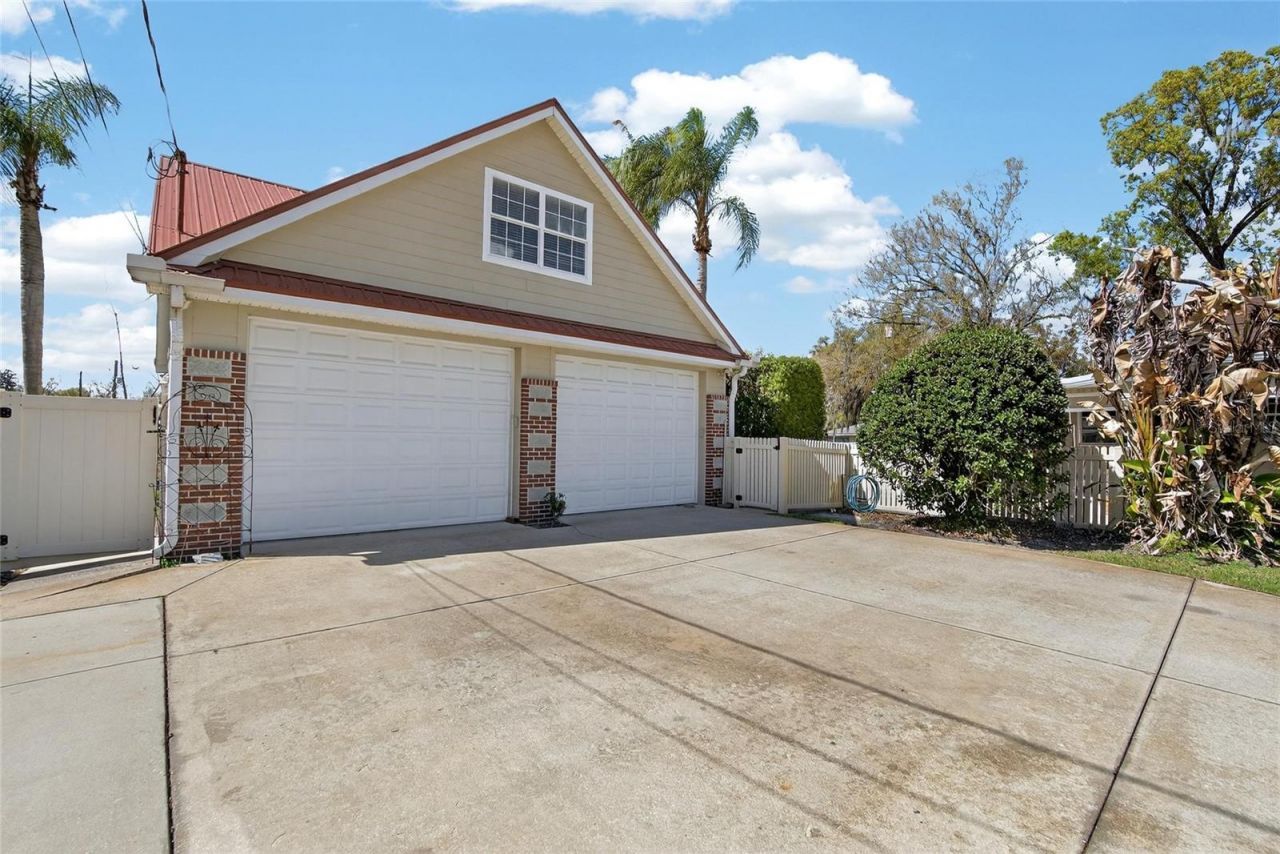 607 N Merrin Street , Plant City, FL 33563 Photo