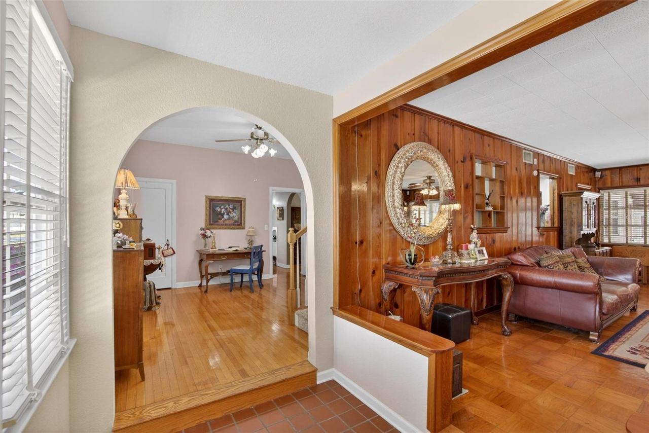 607 N Merrin Street , Plant City, FL 33563 Photo