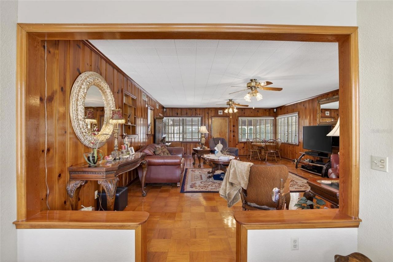 607 N Merrin Street , Plant City, FL 33563 Photo