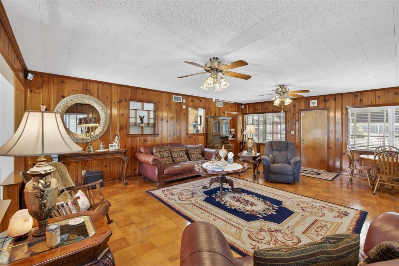 607 N Merrin Street , Plant City, FL 33563 Photo