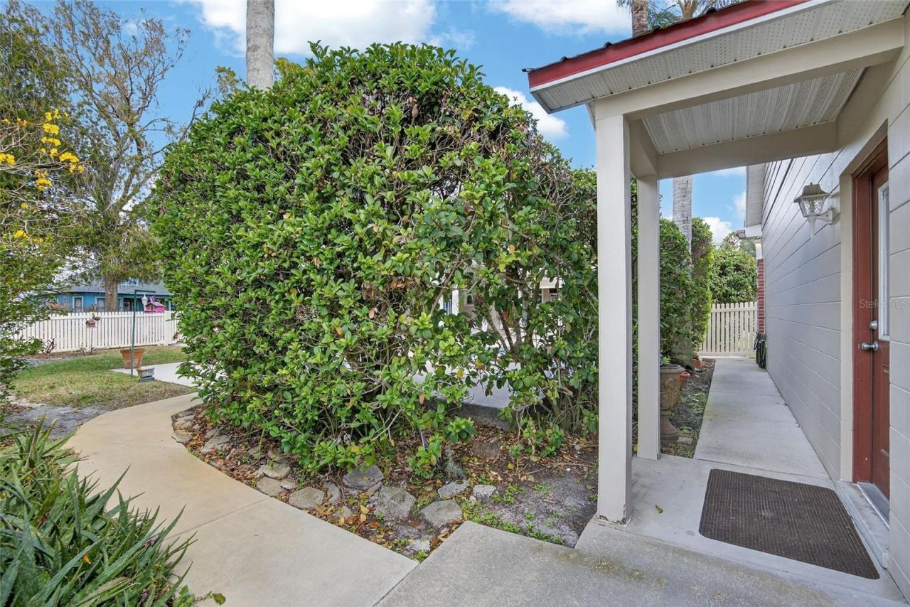 607 N Merrin Street , Plant City, FL 33563 Photo